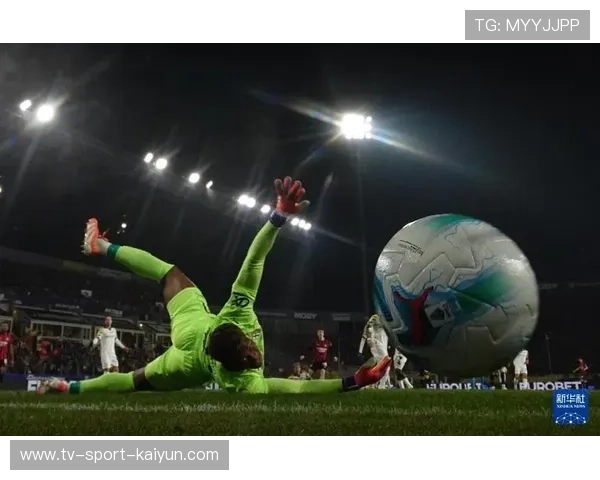 AC米兰2-2帕尔马，领先两球遭扳平